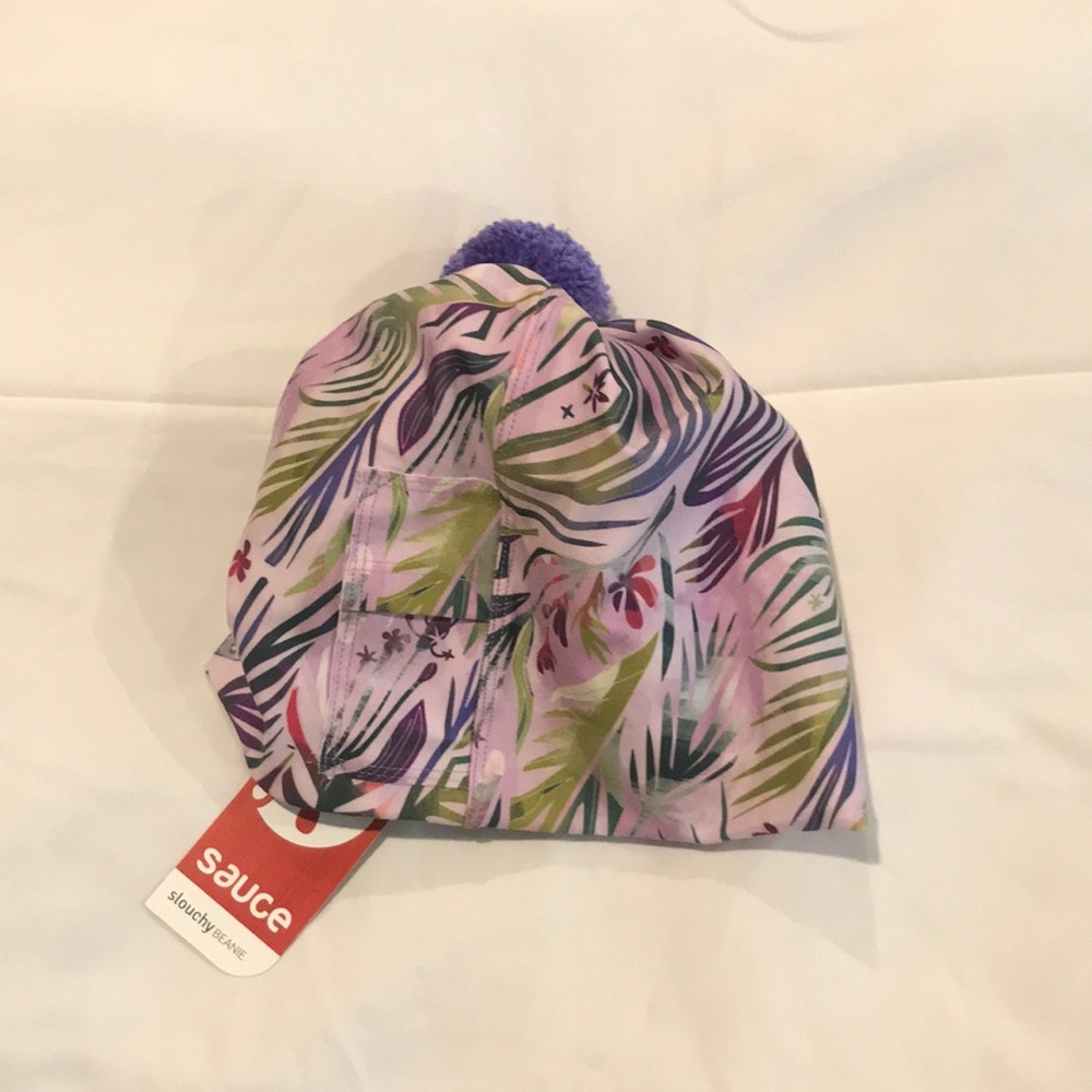 Sauce Active Slouchy Beanie w/Tags